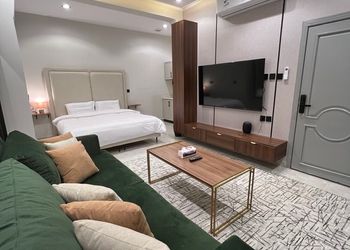 استديو هادئ بسرير ماستر 