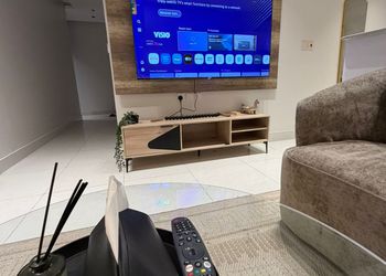 شقة بصالة مريحة ودخول ذاتي 