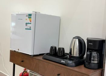 استديو بسرير ماستر