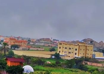 كوخ ريفي بإطلالة على الجبل 