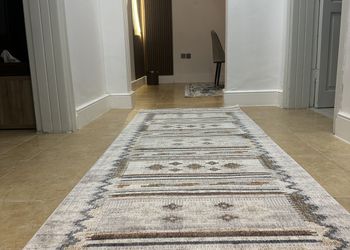 شقة بتصميم انيق و هادئ