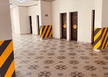 شقة بغرفتين نوم وصالة