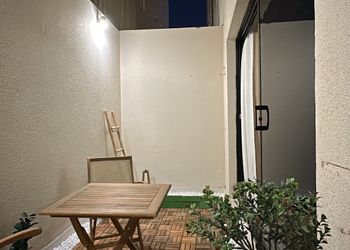 استوديو بجلسة خارجية 
