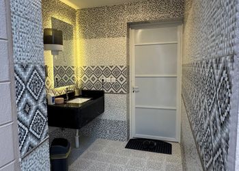شاليه بمسطح اخضر