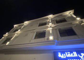 شقة بأثاث مريح وبسيط