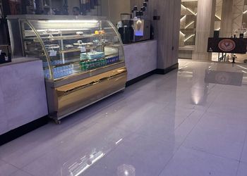 استديو بسرير ماستر وجلسة جانبية 