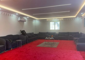 استراحة بألعاب أطفال ومجالس