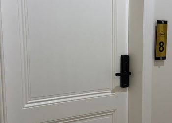استديو بسرير ماستر