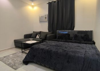 استديو هادئ بسرير ماستر 