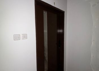استديو بسرير ماستر وجلسة جانبية 