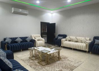 شاليه بمسطح اخضر و مسبح