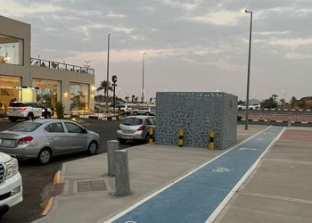 شقة بغرفتين نوم وصالة 
