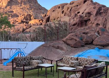استراحة ببيت شعر