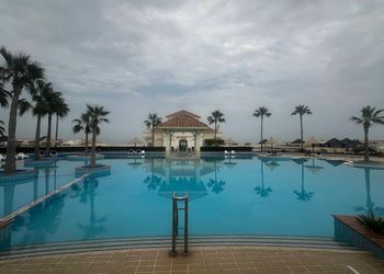 فيلا مطله على حديقة 3 غرف نوم 