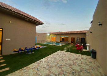 شاليه بألعاب أطفال 