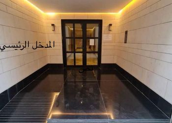 شقة بغرفتين نوم وصالة