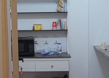 شقة بغرفة نوم وصالة 