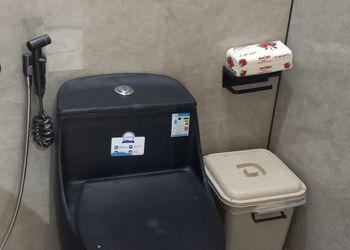 شقة بغرفة معيشة وغرفة نوم 
