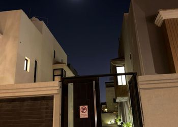 استديو بسرير ماستر ودخول ذاتي