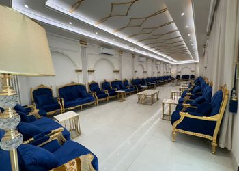 شاليه بمسطح اخضر