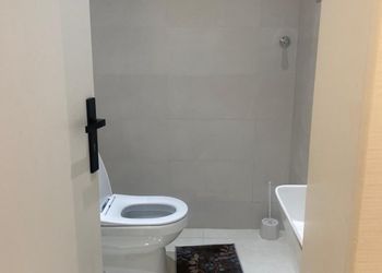 استراحة بجلسة خارجيه وملحق