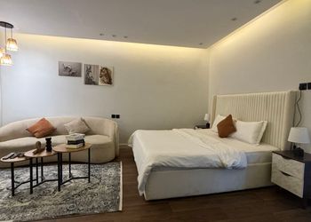 استديو بسرير ماستر ودخول ذاتي