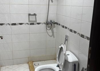 استديو هادئ بسرير ماستر 