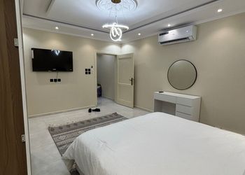استديو هادئ بسرير ماستر 