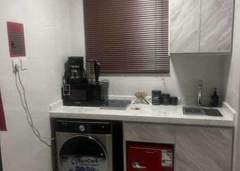 استديو هادئ بسرير ماستر 