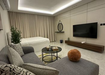 استديو باثاث مريح وبسيط 
