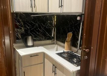استديو انيق بأجواء وموقع مميز 