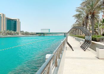 شقة باطلاله على البحر وغرف نوم