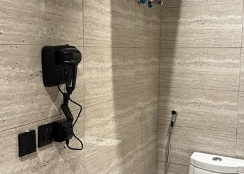 استديو هادئ بدخول ذاتي 