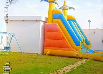 شاليه بمجلس وجلسة خارجية 