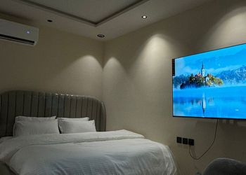 استديو بسرير ماستر