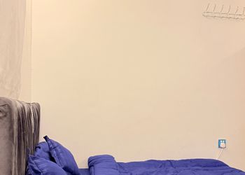 استديو بسرير ماستر ودخول ذاتي