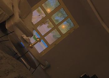 شالية بجلسة خارجية و مسبح خارجي