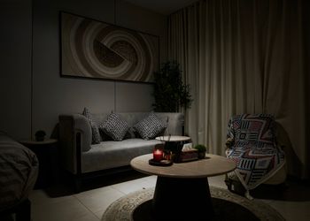 استديو بتصميم أنيق ودخول ذاتي