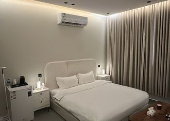 استديو بسرير ماستر ودخول ذاتي