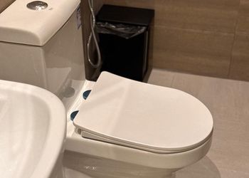 شقة بغرفتين نوم وأثاث هادئ