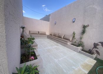 شاليه بملحق خارجي
