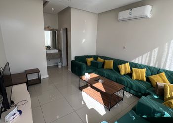 شاليه  بمسبح وثلاث غرف نوم 