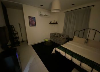 استديو بسرير ماستر ودخول ذاتي