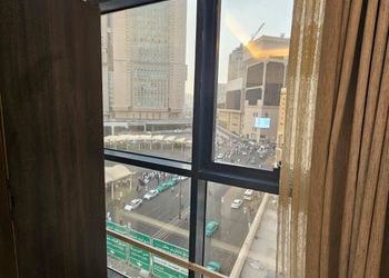 استديو بثلاث اسره فردية