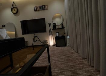 Studio With Master Bed