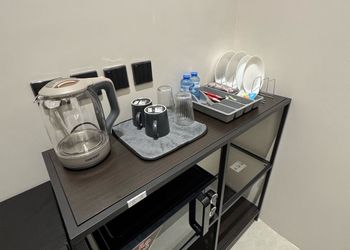 استديو مميز بأثاث مريح