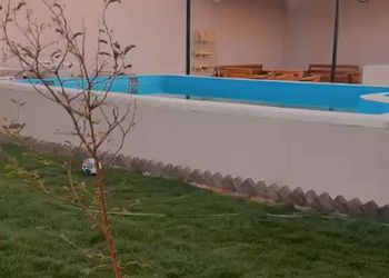 شاليه بمسبح