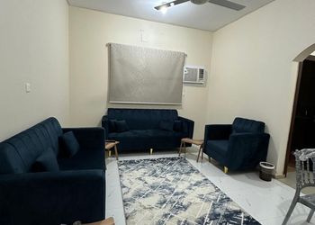 شقة بغرفتين نوم وصالة 