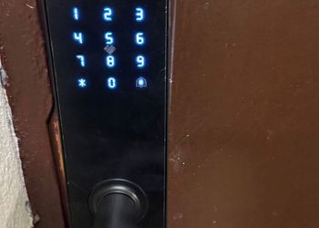 استديو بسرير ماستر
