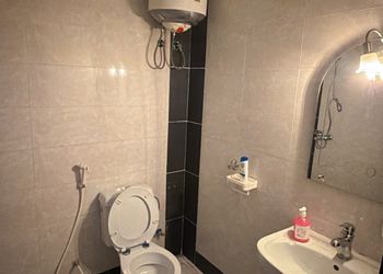 استديو بسرير ماستر
